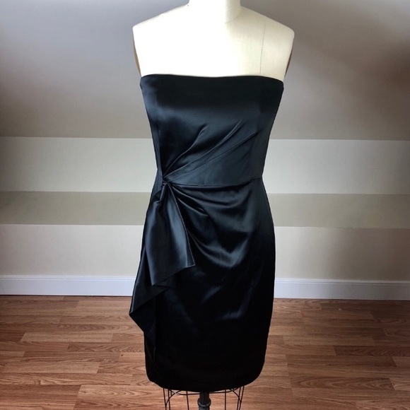White House Black Market Strapless Ruched Dress - Picture 1 of 4